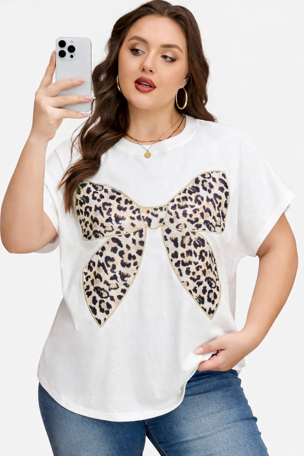Curvy Leopard Bow Graphic Tee