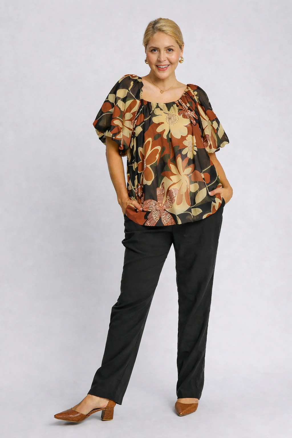 Round Neck Print Top (Umgee)